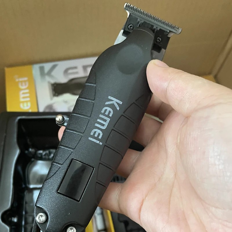 Máquina de Corte Profesional Kemei KM-2293 – Cuerpo Metálico